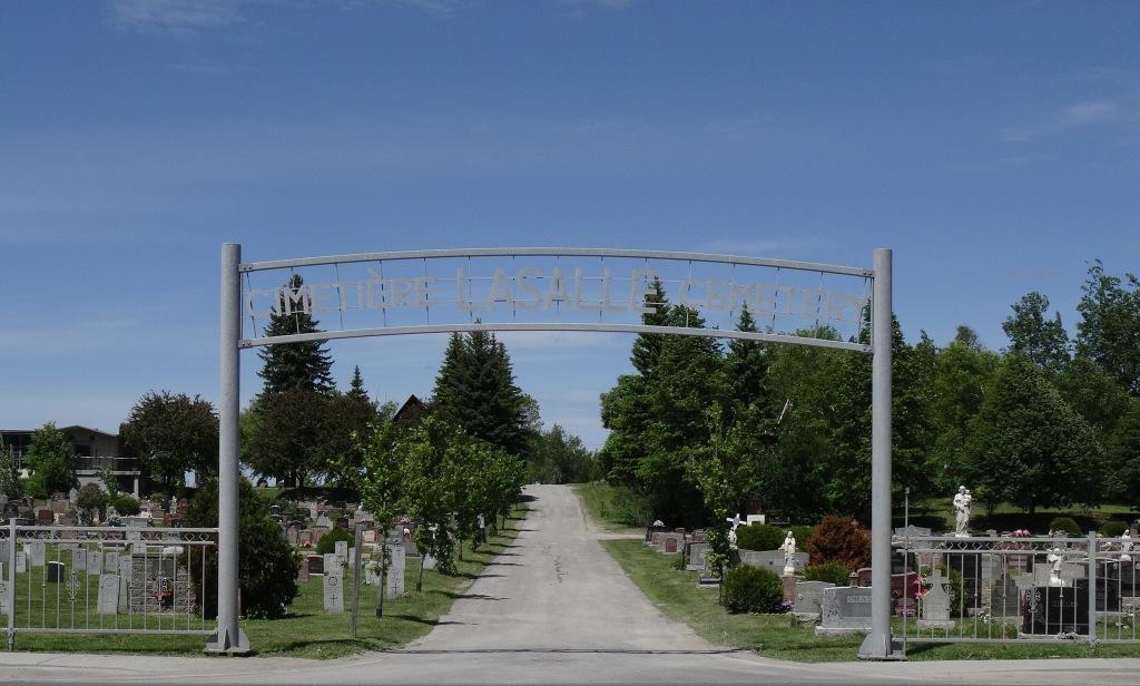 LaSalle Roman Catholic Cemetery